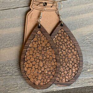 Clear Out‼️ Wood Teardrop Earrings Brown Copper Pebble Leather